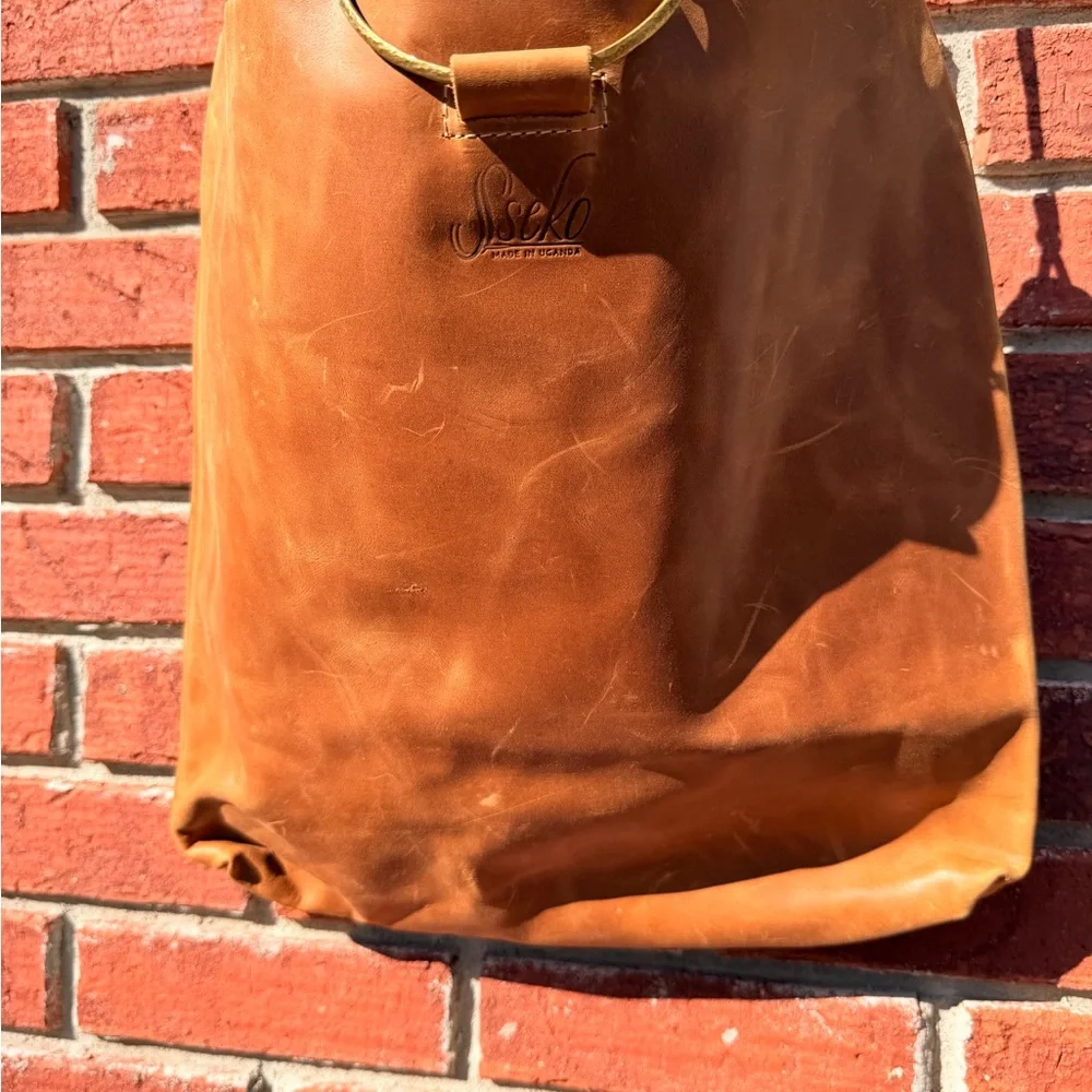 Super 🔥 Deal Sseko Tan Leather Shoulder Bag with Carry Metal Rings 
🤜👜🤛 - Picture 10 of 12